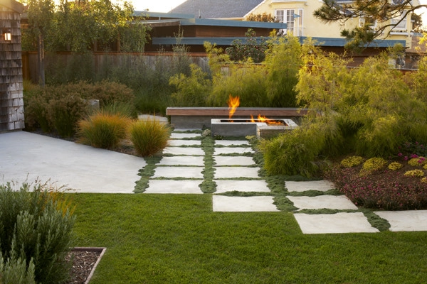 Japanese Cottage by Jeffrey Gordon Smith Landscape Architecture - Photo 9