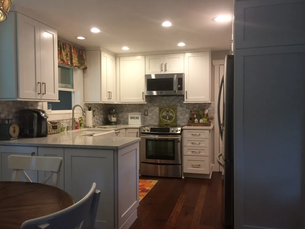 Vancouver, WA Country Kitchen by G&Z Construction - Photo 3