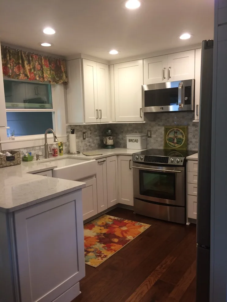 Vancouver, WA Country Kitchen by G&Z Construction - Photo 5