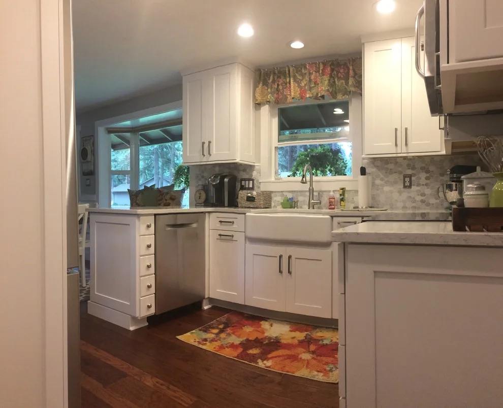 Vancouver, WA Country Kitchen by G&Z Construction - Photo 2