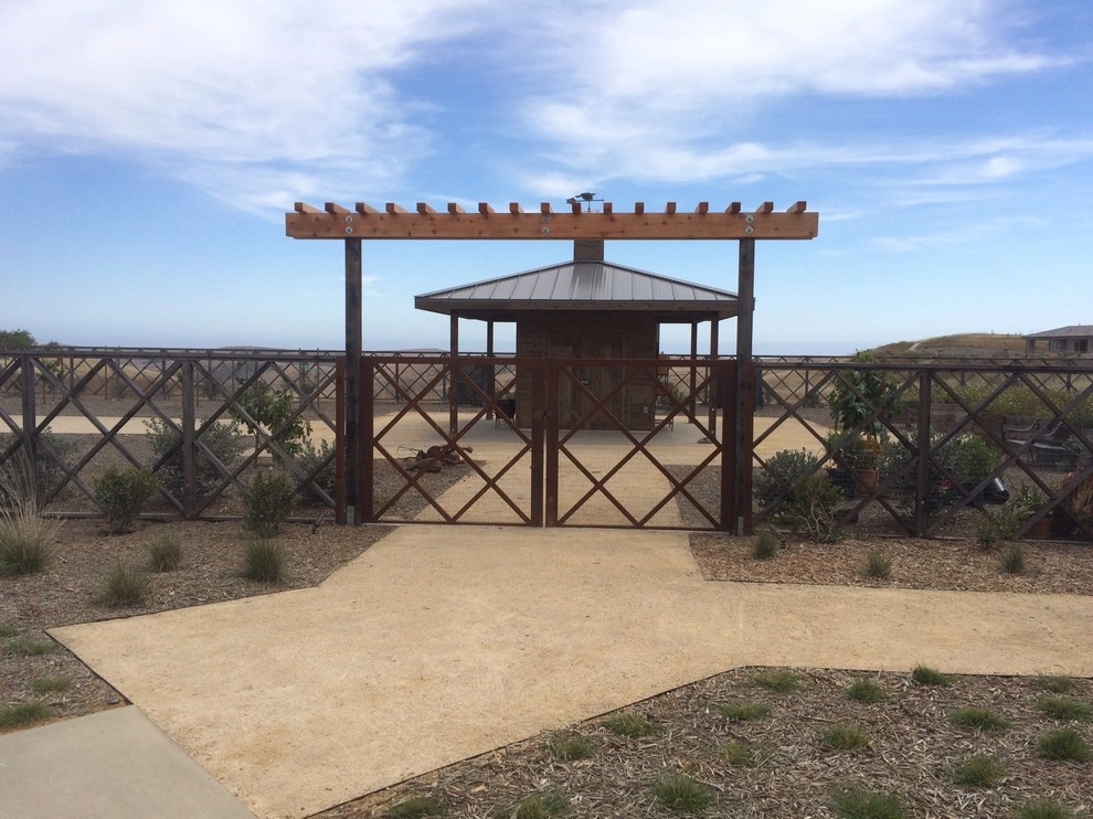 Garden Pavilion, a potting shed in Harmony! by Jeffrey Gordon Smith Landscape Architecture - Photo 2