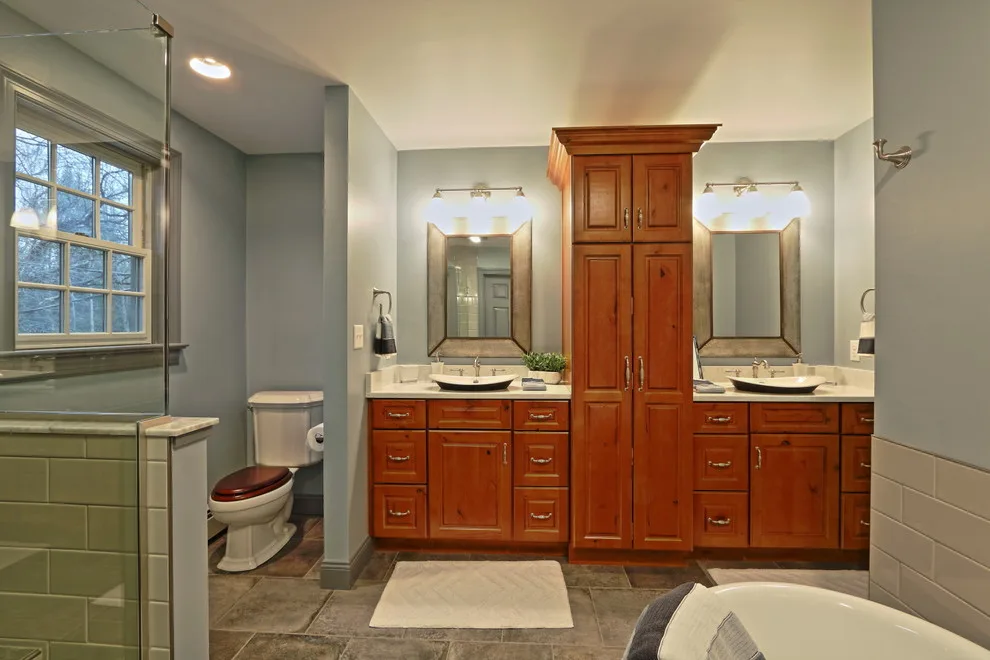 Cove Hill Primary Bathroom by HOME-TIME Renovation LLC - Photo 4