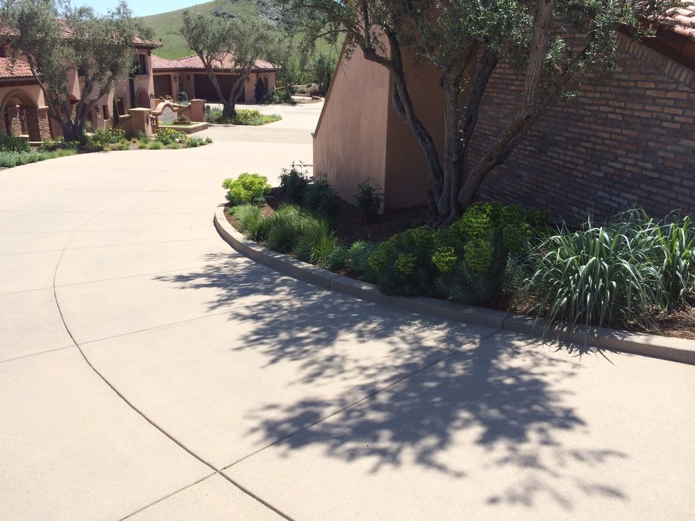 Spanish Revival over Seven Sisters by Jeffrey Gordon Smith Landscape Architecture - Photo 32
