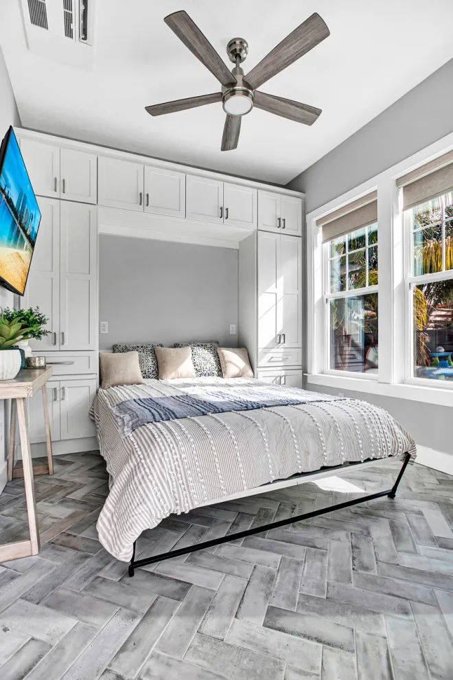Comfortable Sunspace by BeeTree Homes - Photo 8