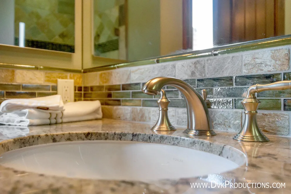 Artisan Tailored Residence by Freeman Builders Inc. - Photo 42