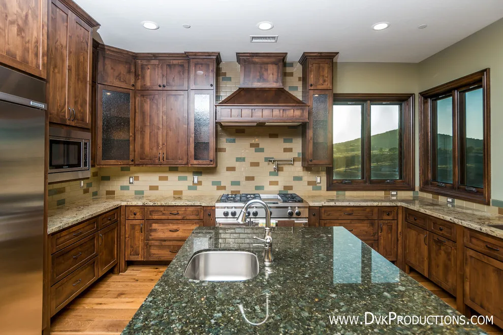 Freeman Builders Inc. - Photo 7