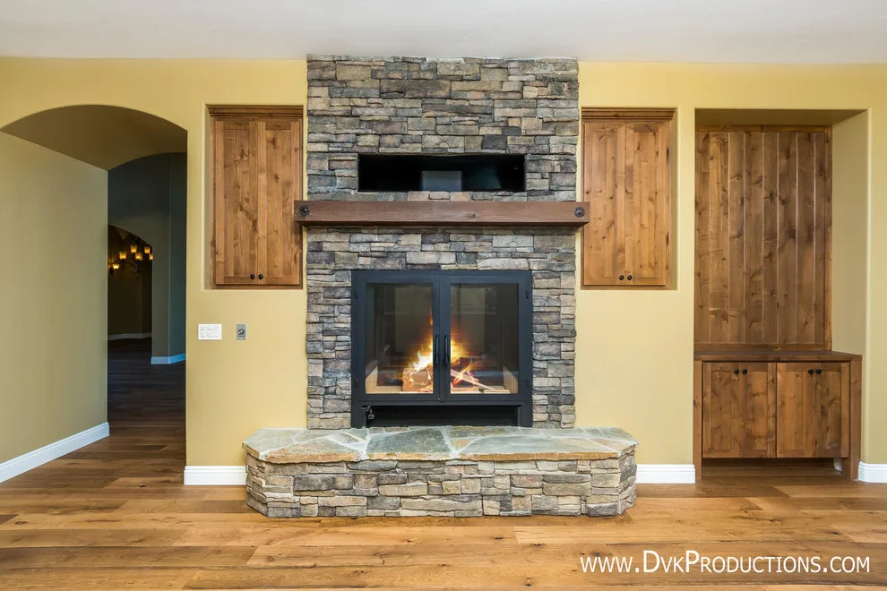 Artisan Tailored Residence by Freeman Builders Inc. - Photo 44