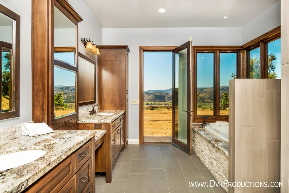 Artisan Tailored Residence by Freeman Builders Inc. - Photo 28