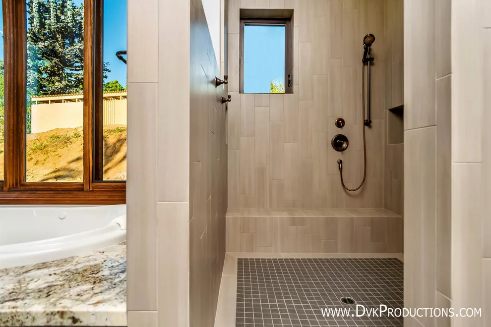 Artisan Tailored Residence by Freeman Builders Inc. - Photo 56