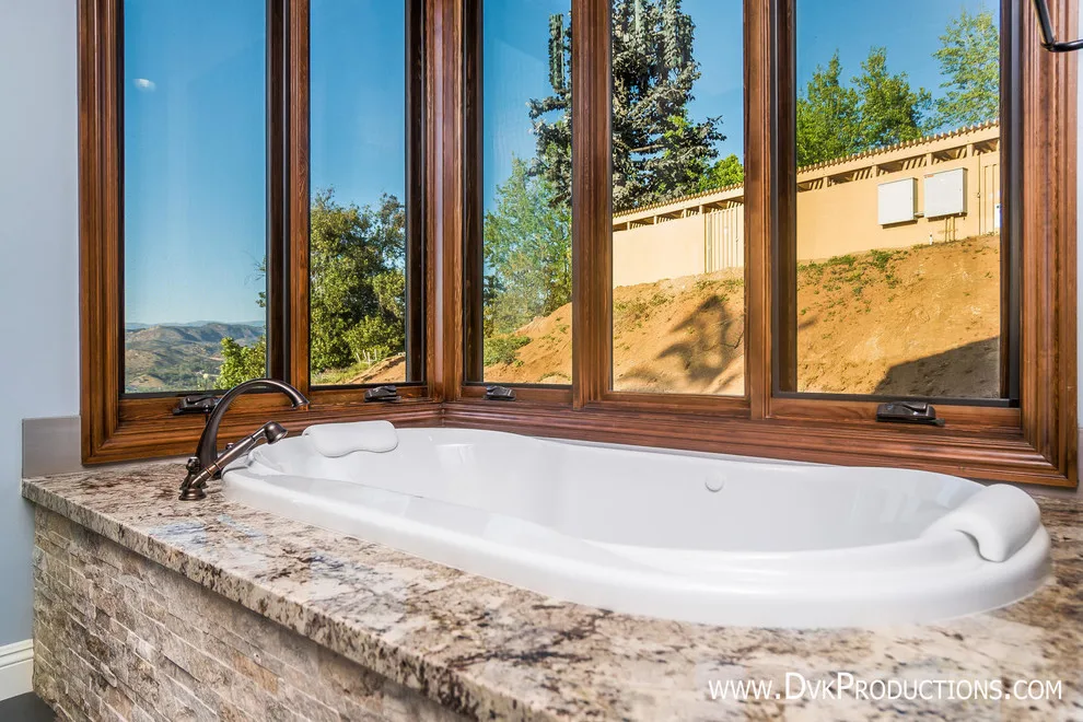 Artisan Tailored Residence by Freeman Builders Inc. - Photo 35