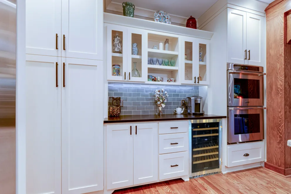 Artisan Kitchen by Distinctive Remodeling, LLC - Photo 4