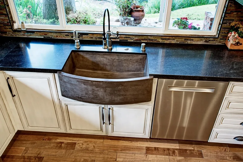 Artisan Rustic Kitchen Gem in Monrovia by Metropolis Drafting And Construction Inc - Photo 14