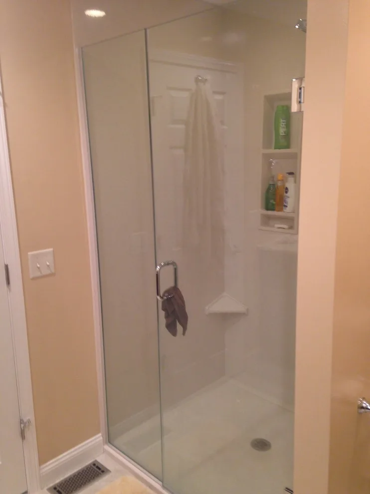 Craney's Restroom by Family Touch Remodeling LLC - Photo 5