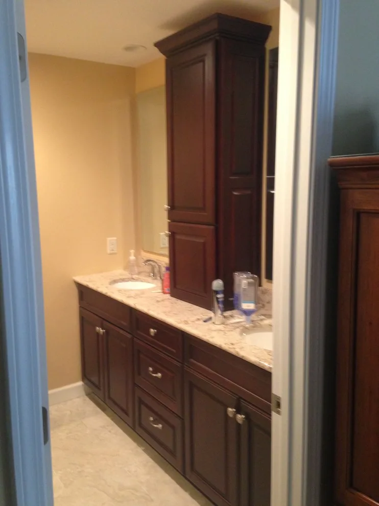 Craney's Restroom by Family Touch Remodeling LLC - Photo 3