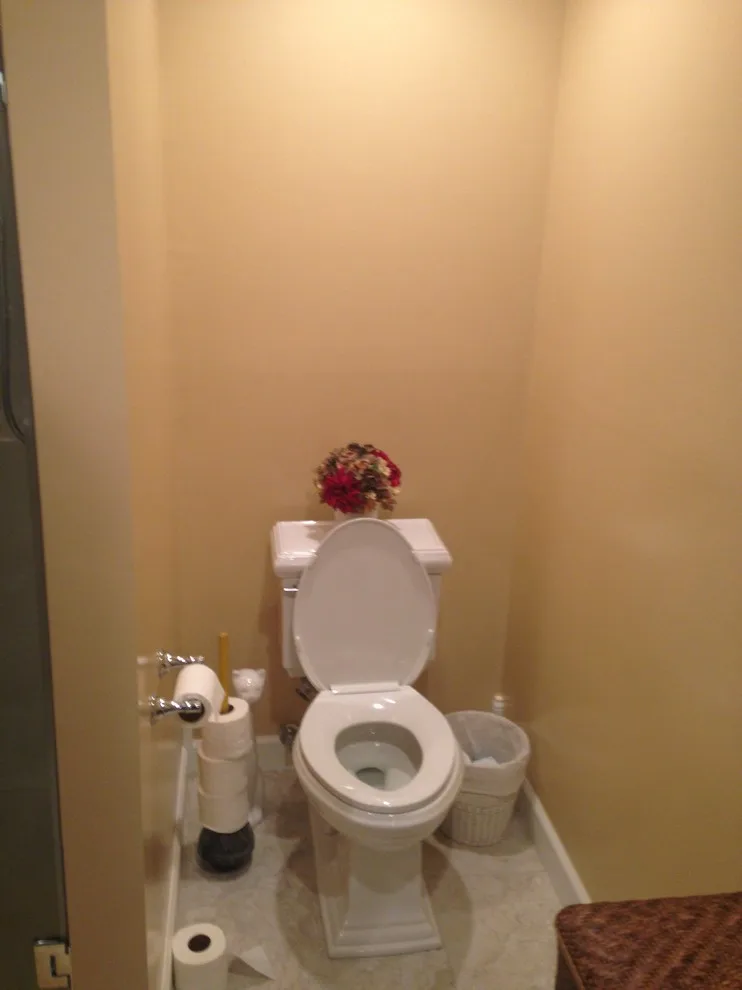 Craney's Restroom by Family Touch Remodeling LLC - Photo 6