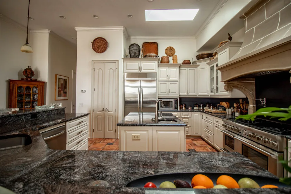 Lunar Peak by Merit In Home - Photo 12