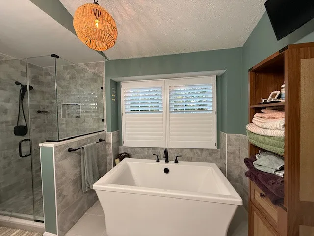 Master Bathroom in Crofton, Maryland by Kitchens And Baths By Cardigan - Photo 4
