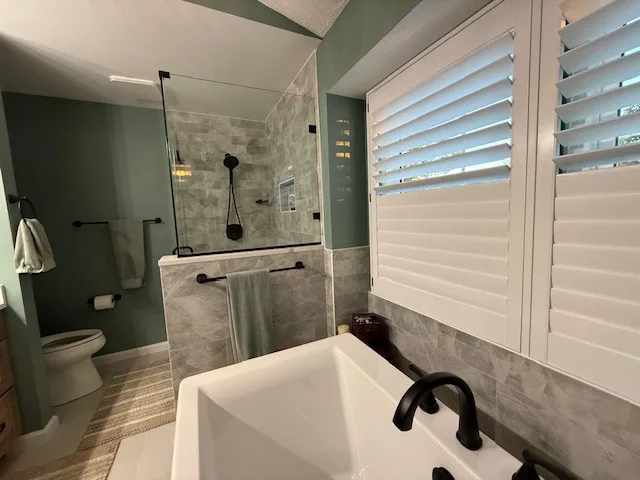 Master Bathroom in Crofton, Maryland by Kitchens And Baths By Cardigan - Photo 6