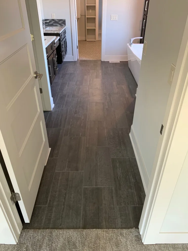 Crown Limited Model by McKean's Floor To Ceiling - Photo 12