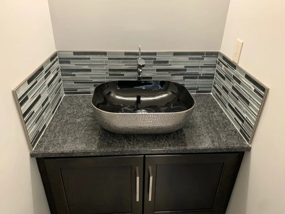 Crown Limited Model by McKean's Floor To Ceiling - Photo 7