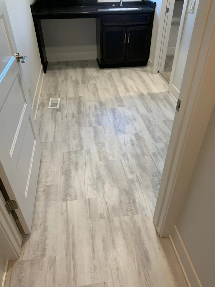 Crown Limited Model by McKean's Floor To Ceiling - Photo 5