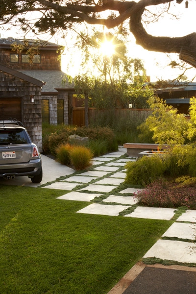 Japanese Cottage by Jeffrey Gordon Smith Landscape Architecture - Photo 26