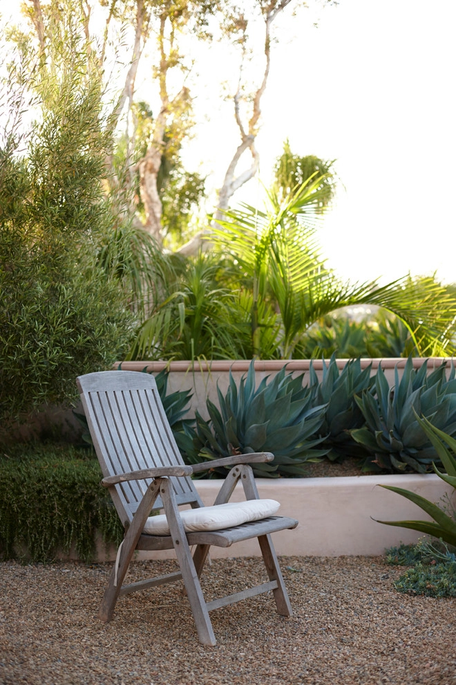 Beach Mediterranean by Jeffrey Gordon Smith Landscape Architecture - Photo 26