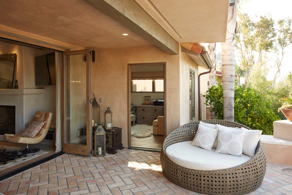 Beach Mediterranean by Jeffrey Gordon Smith Landscape Architecture - Photo 10