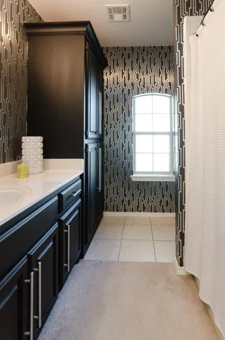 Transformation Project in Northwest OKC by MIDMODERNdesign - Photo 10