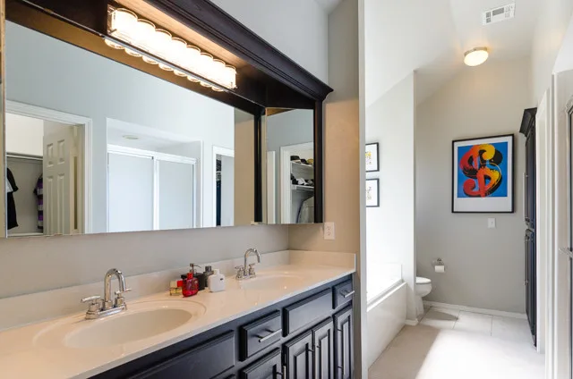 Transformation Project in Northwest OKC by MIDMODERNdesign - Photo 6