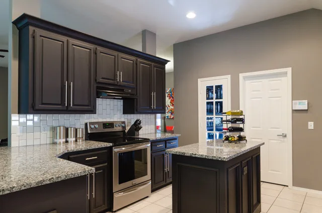 Transformation Project in Northwest OKC by MIDMODERNdesign - Photo 7