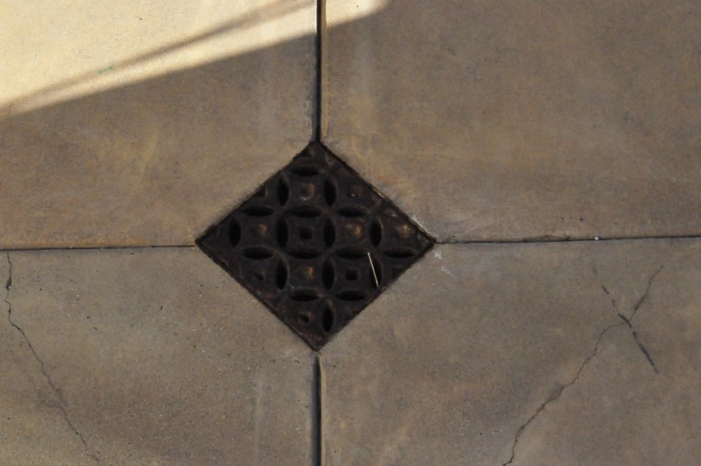 Open Air Hookah Lounge by Jeffrey Gordon Smith Landscape Architecture - Photo 12