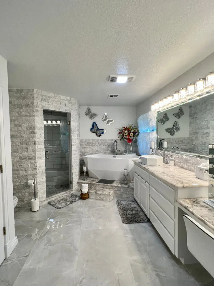 Restroom and Shower Collection by Blanco Flooring And Remodeling - Photo 20