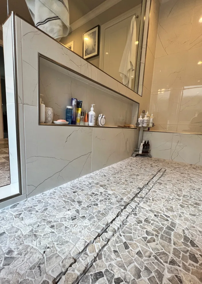 Restroom and Shower Collection by Blanco Flooring And Remodeling - Photo 15