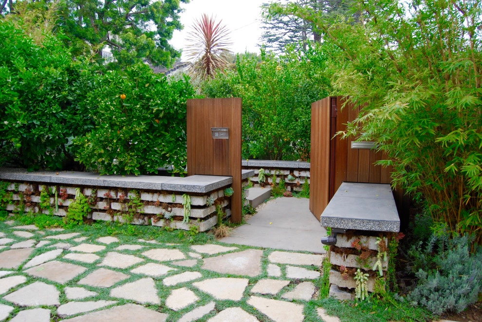 BRENTWOOD RUSTIC-MODERN by Jeremy Taylor Landscapes - Photo 3