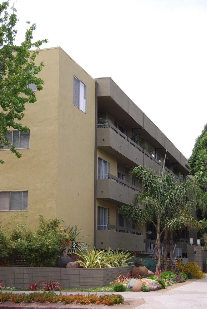 Santa Monica Apartments by Jeremy Taylor Landscapes - Photo 6
