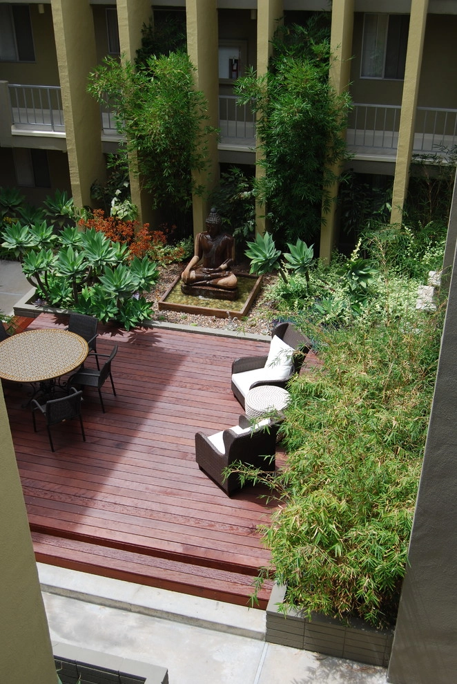 Santa Monica Apartments by Jeremy Taylor Landscapes - Photo 2