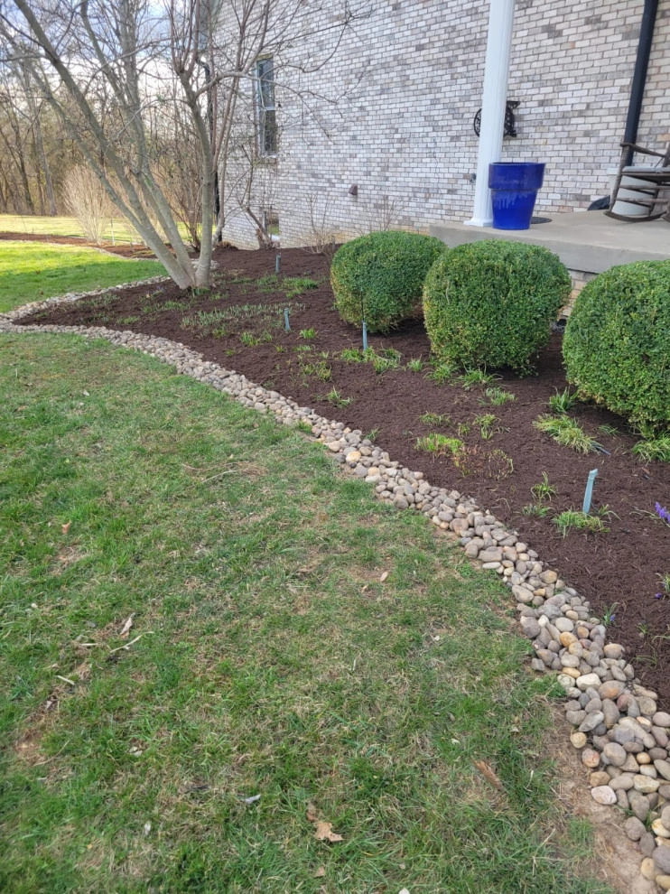 Alberto Alavez Professional Lawn Services LLC 12 by Alberto Alavez Professional Lawn Services LLC - Photo 6
