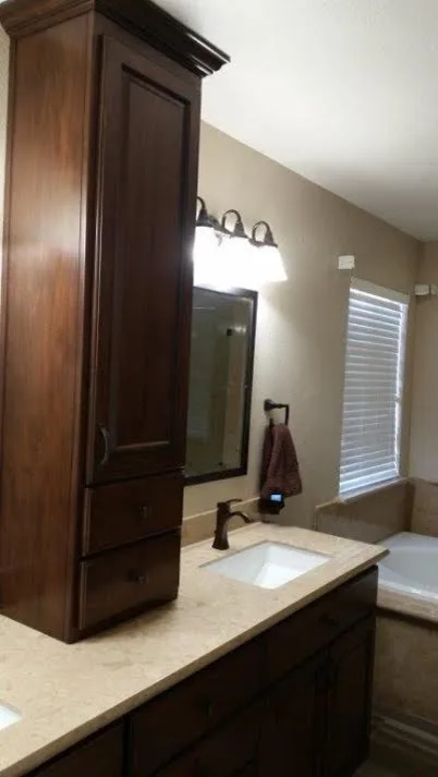 Contemporary Bathroom Renovation by Henle Construction, Inc. - Photo 7