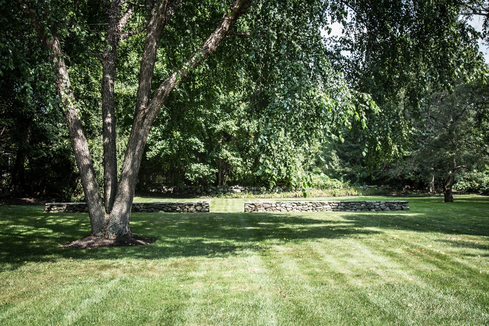 Farmer's Cliff by John De Lellis Gardens - Photo 2