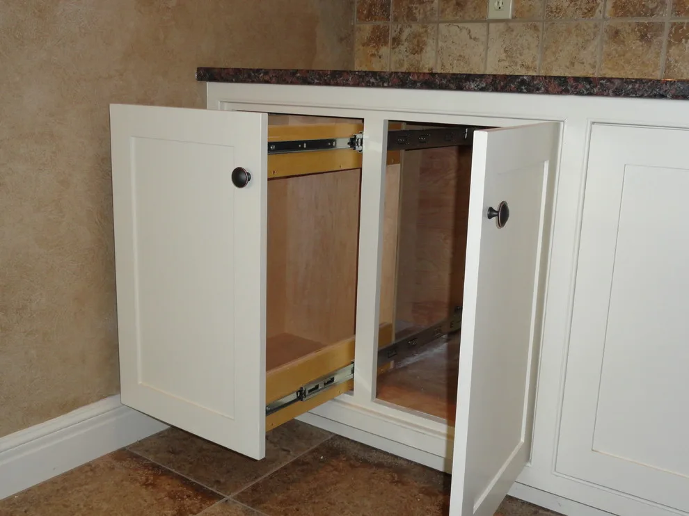 Bespoke Woodworking Integrated Bar by Tile KC - Photo 5