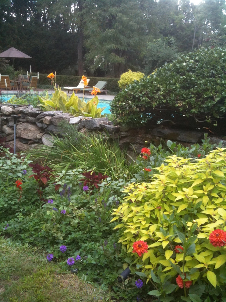 Jonathan Hildreth House by John De Lellis Gardens - Photo 5