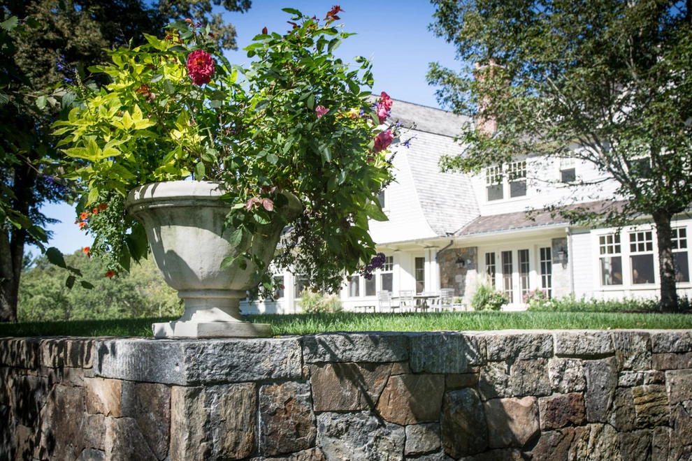 Punkatasset Hill by John De Lellis Gardens - Photo 15