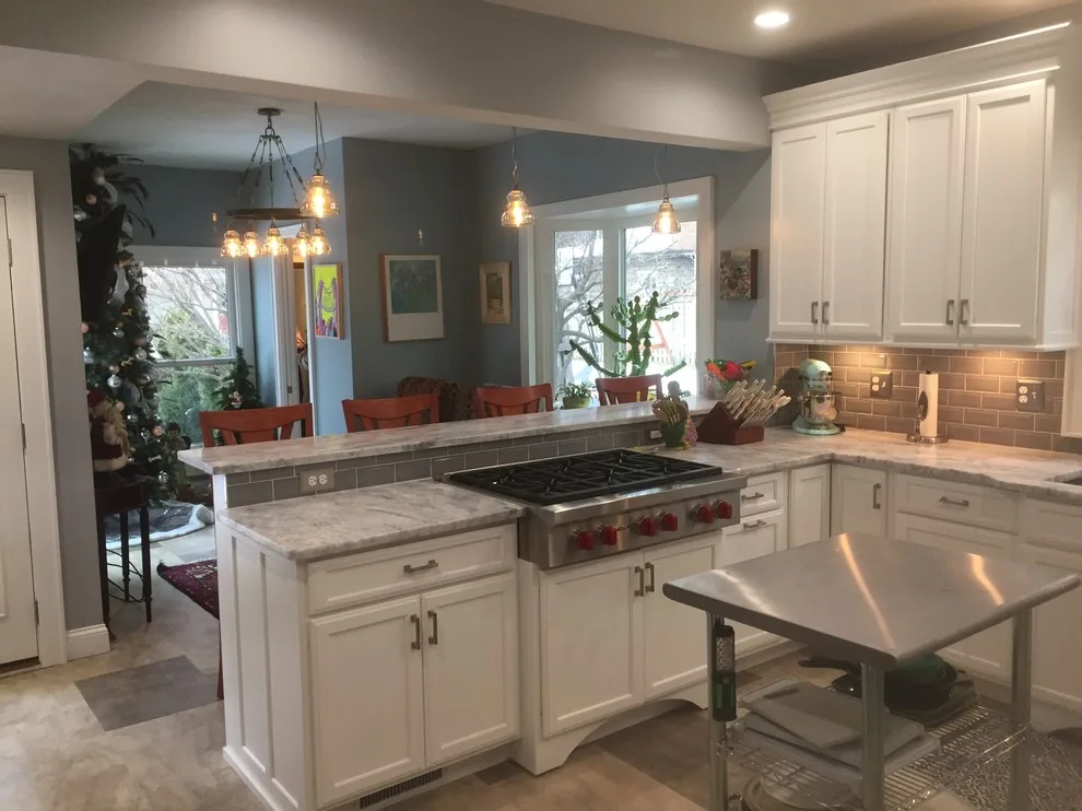 Tailored White Kitchen in Eastwood by MCO Industries, LLC - Photo 4