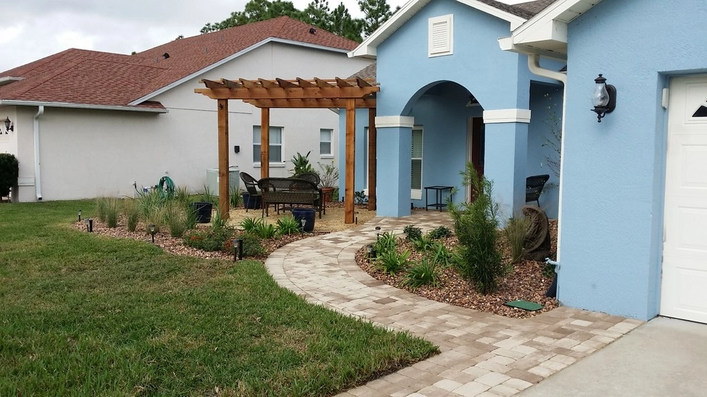 John Madison Landscape-Front Yard Landscapes by John Madison Landscape Inc. - Photo 5