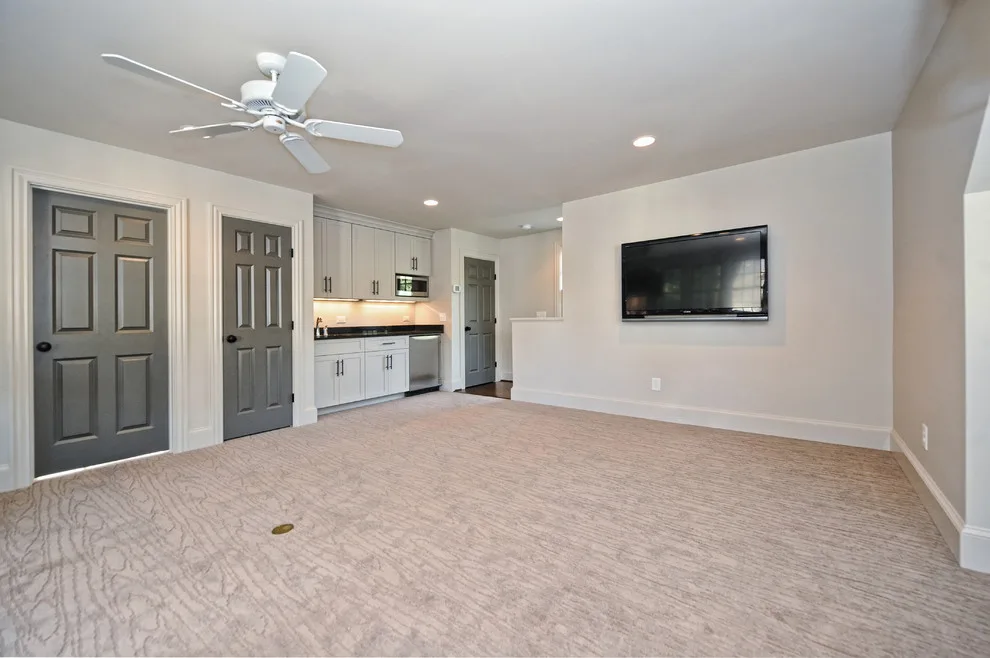 Myers Park Custom Detached Garage with Added Apartment by Hopedale Builders, Inc. - Photo 9