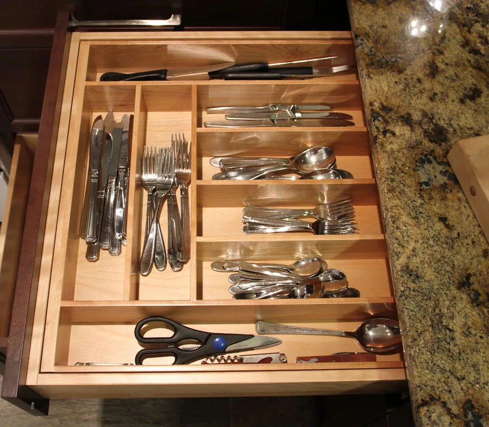 Bespoke Kitchen Cabinets by Premier Cabinets Of Virginia, LLC - Photo 10