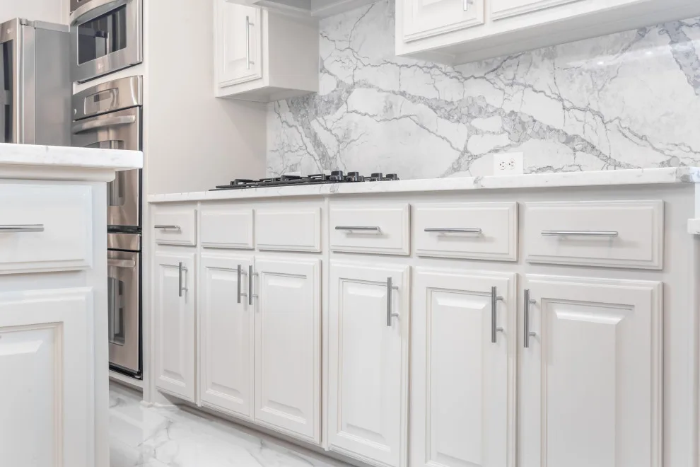 Bespoke Kitchen by Dallas Bathroom & Kitchen Remodeling - Photo 8