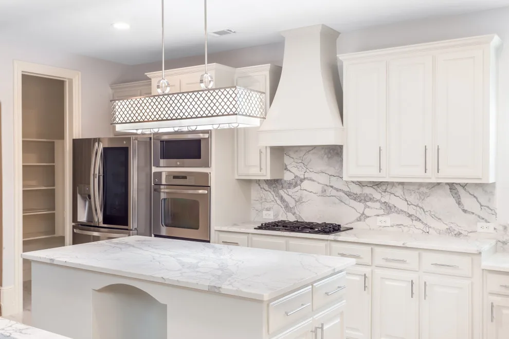 Bespoke Kitchen by Dallas Bathroom & Kitchen Remodeling - Photo 10