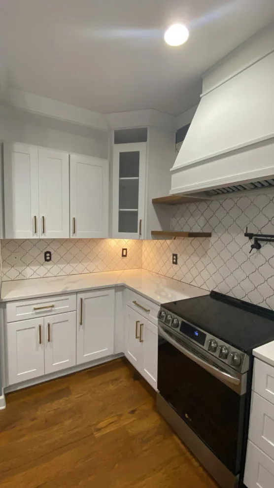 Hergon Cabinets LLC - Photo 9